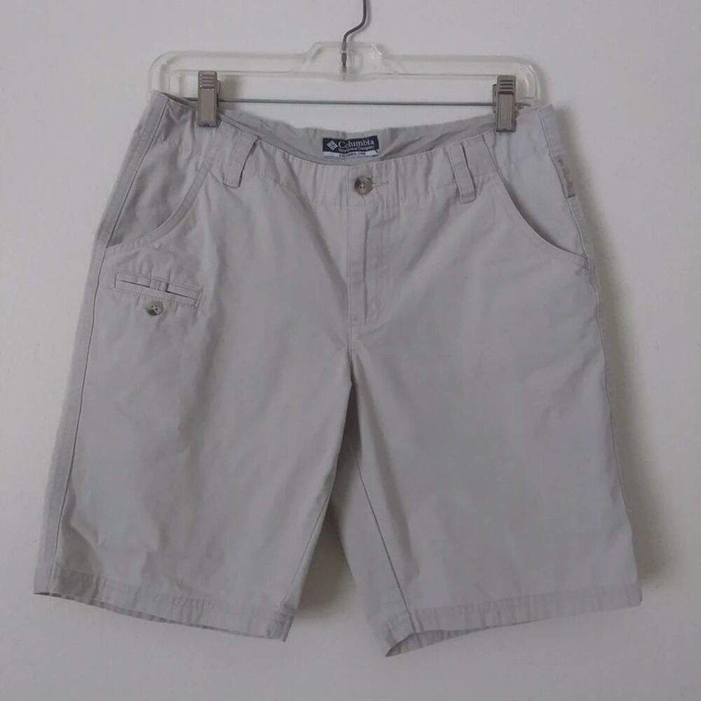 Columbia Womens Khaki Shorts, Size 4, 8.5" inseam